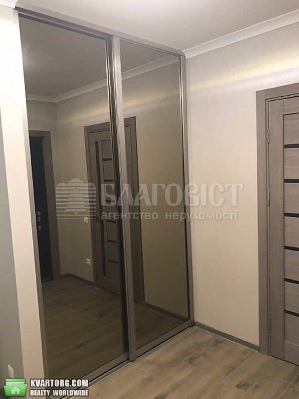 Rent out 1-room apartment. Киев,  Конева — photo 9