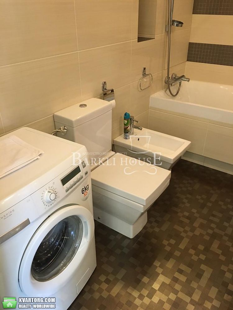 Rent out 2-room apartment. Киев,  Старонаводницкая — photo 8