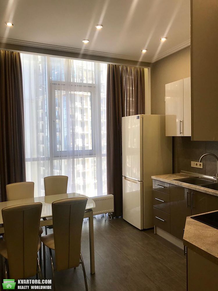 Sell 2-room apartment. Одесса, Французский бульвар — photo 2