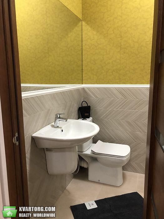 Rent out 2-room apartment. Киев, Саперное Поле — photo 10