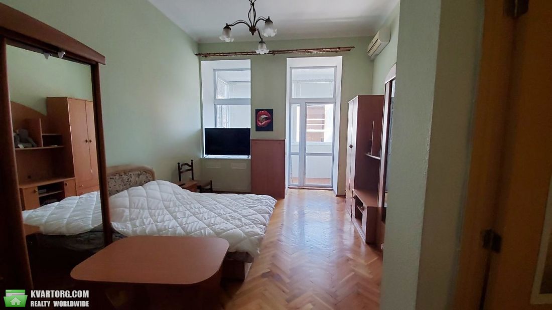 Rent out 1-room apartment. Киев, Волошская — photo 8