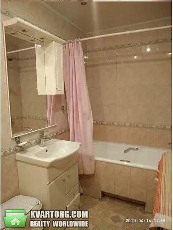 Rent out 2-room apartment. Киев,  Руденко — photo 7