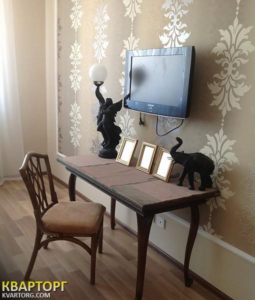 Rent out 2-room apartment. Киев, Мишуги Олександра — photo 9