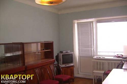 Rent out 2-room apartment. Киев, Леси Украинки бульв. — photo 4
