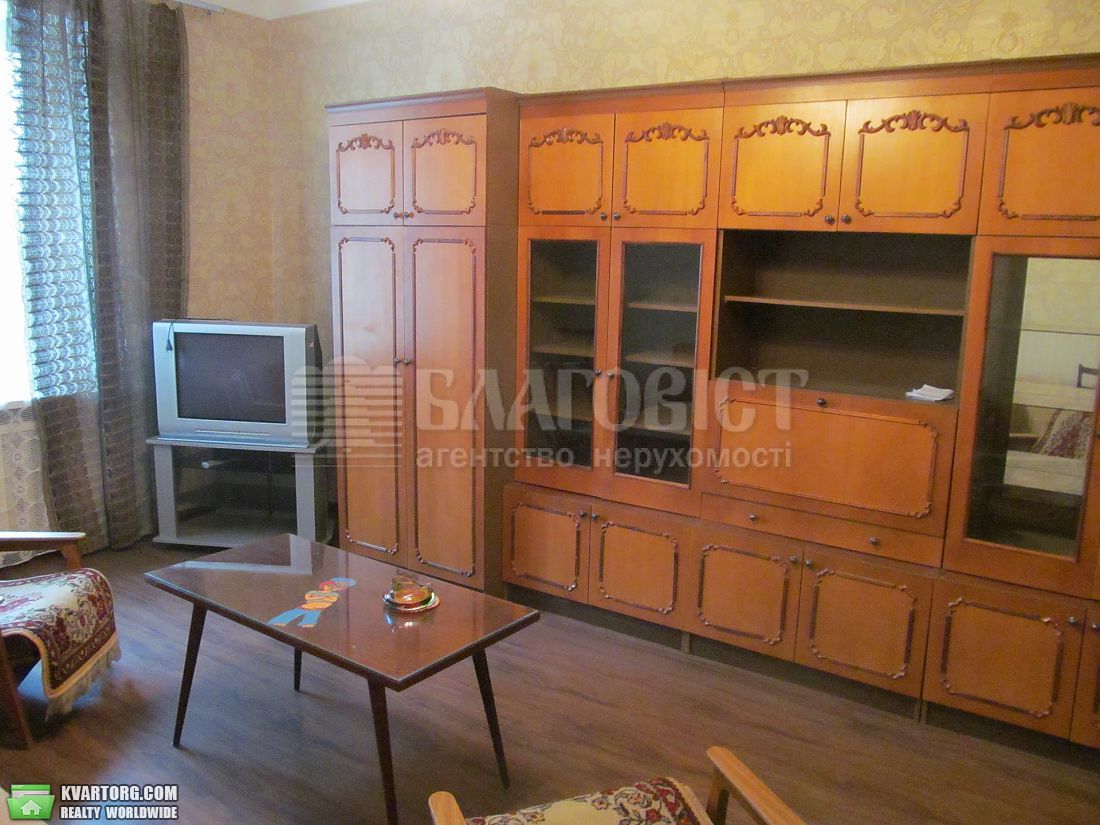Rent out 1-room apartment. Киев,  Антоновича — photo 9