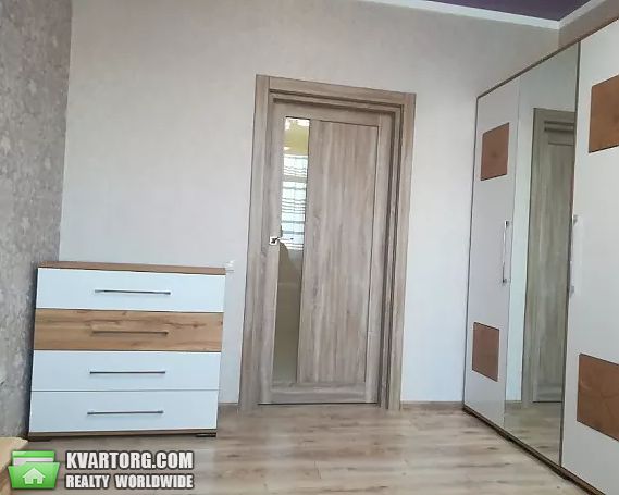 Rent out 1-room apartment. Киев, Практичная — photo 8