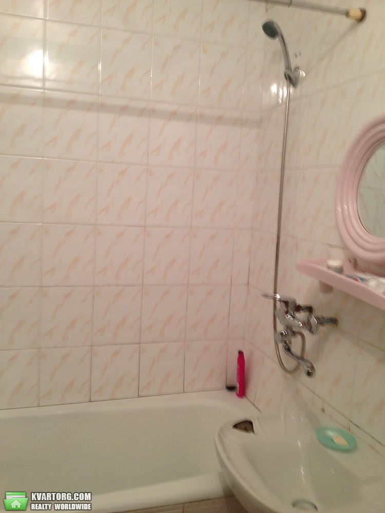 Rent out 2-room apartment. Киев,  Пушиной — photo 9