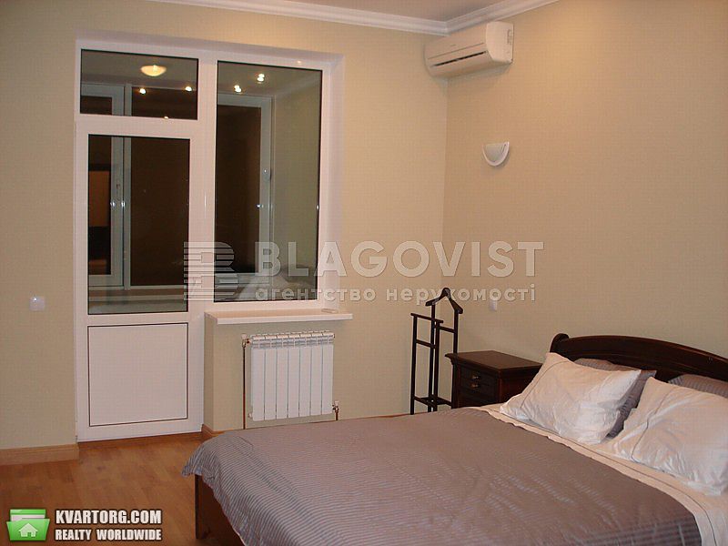 Rent out 2-room apartment. Киев,  Срибнокильская — photo 3