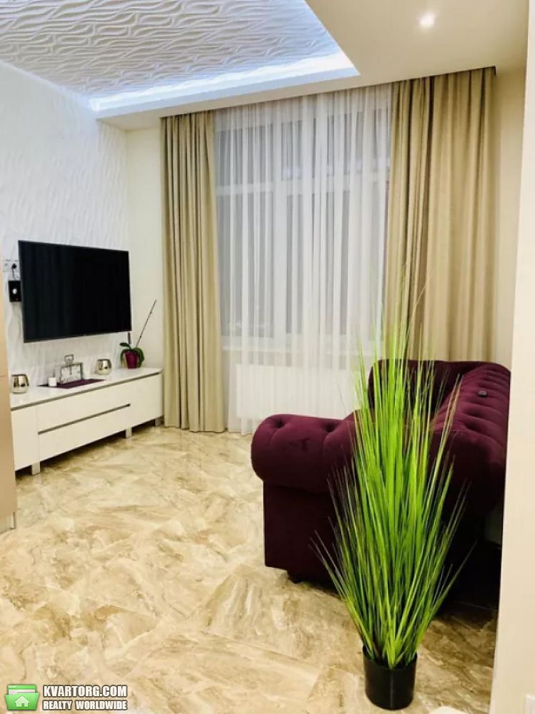 Rent out 3-room apartment. Киев,  Драгомирова — photo 3