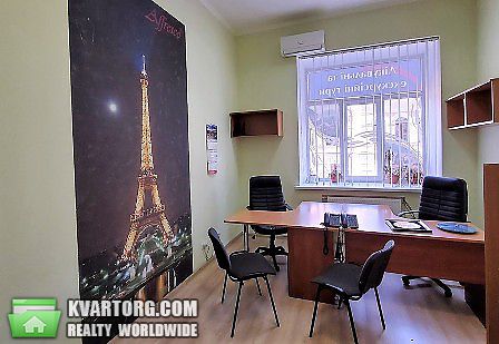 Rent out office. Киев, Воровского — photo 1