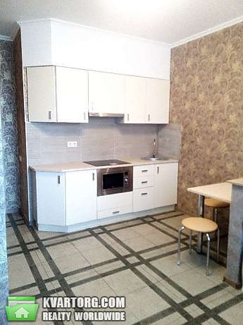 Rent out 1-room apartment. Киев,  Ломоносова — photo 3