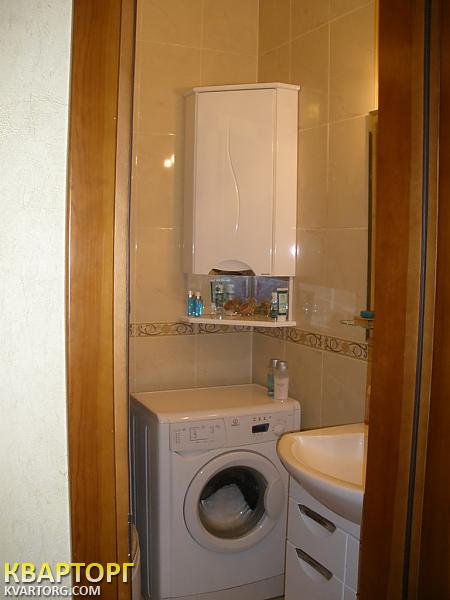 Sell 3-room apartment. Киев,  Родимцева — photo 10