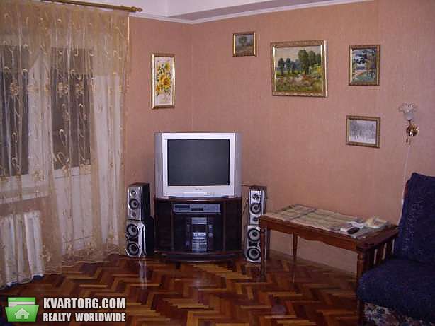 Rent out 2-room apartment. Киев,  Златоустовская — photo 1