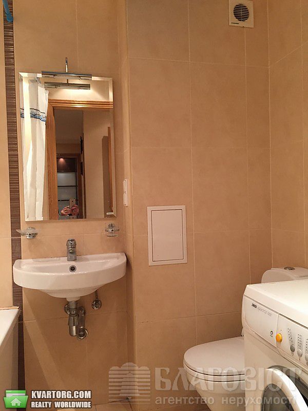 Sell 2-room apartment. Киев,  Предславинская — photo 5