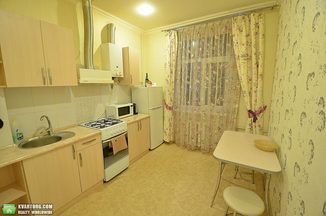 Rent out 2-room apartment. Николаев, Спасская — photo 7