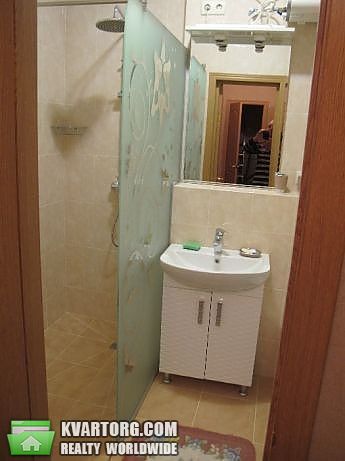 Rent out 1-room apartment. Киев, Невская — photo 3