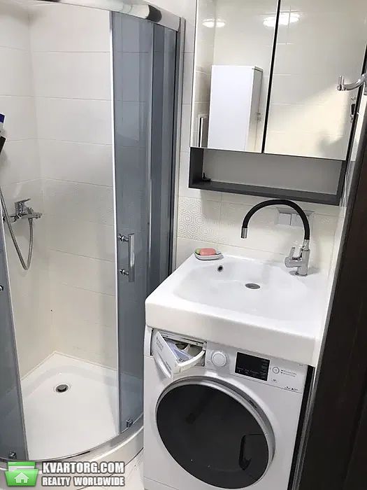 Rent out 2-room apartment. Киев, Владимировская — photo 9