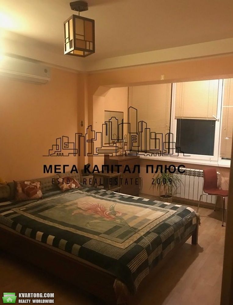 Rent out 3-room apartment. Киев, Романа Ратушного — photo 1