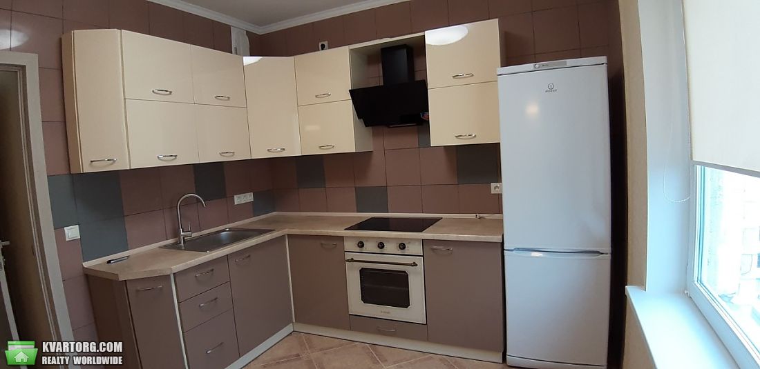 Sell 2-room apartment. Киев, Л. Украинки — photo 1
