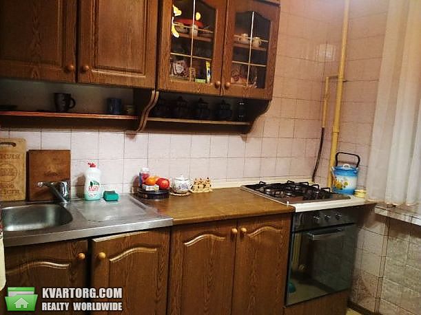 Rent out 2-room apartment. Киев, Уманьская — photo 4