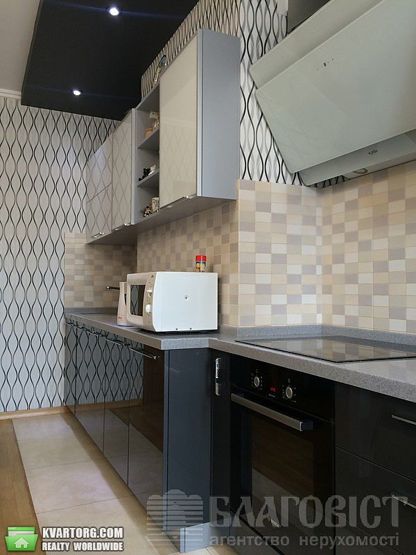 Sell 3-room apartment. Киев,  Автозаводская — photo 5