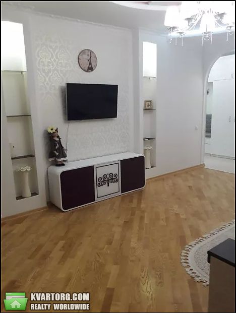 Rent out 1-room apartment. Киев, Симоненко — photo 3