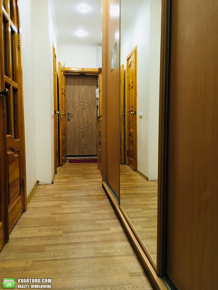 Rent out 2-room apartment. Киев,  Константиновская — photo 9