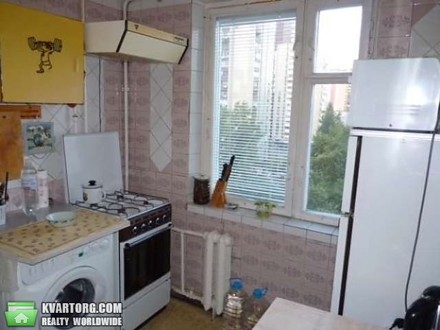 Sell 4-room apartment. Киев,  Днепровская наб — photo 2
