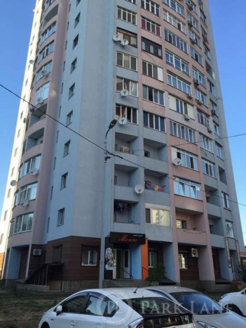 Sell 2-room apartment. Киев, Бударина — photo 2