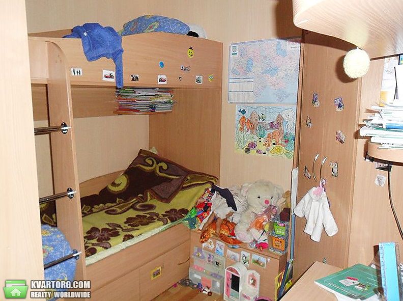 Sell 1-room apartment. Киев,  Новомостицкая — photo 1