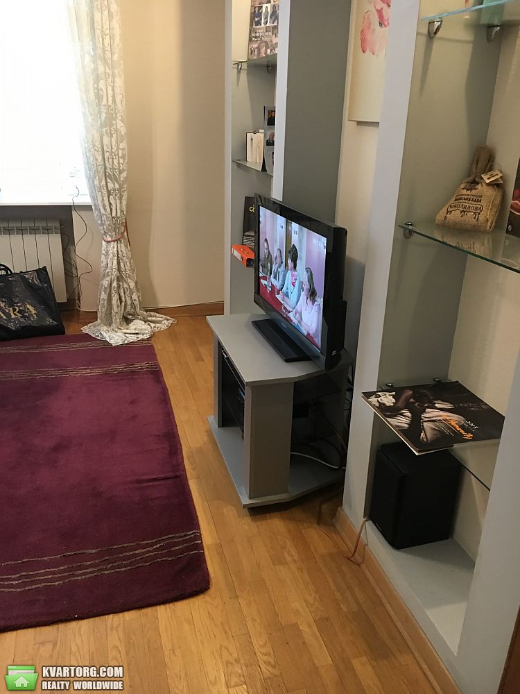 Sell 2-room apartment. Киев,  Франко — photo 1
