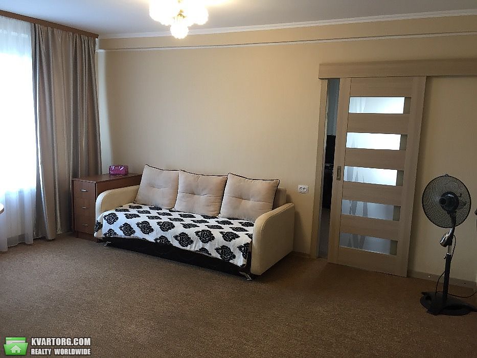 Sell 2-room apartment. Киев,  Матеюка — photo 1