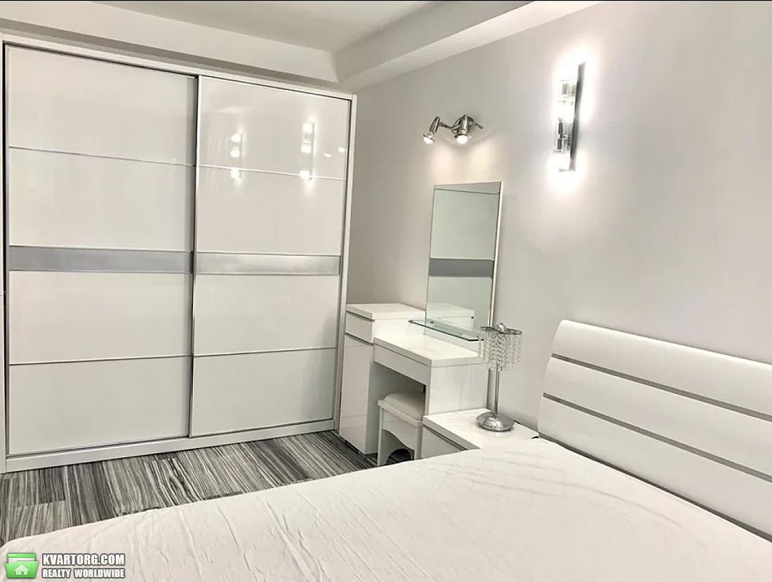 Rent out 2-room apartment. Киев,  Леси Украинки бул — photo 10