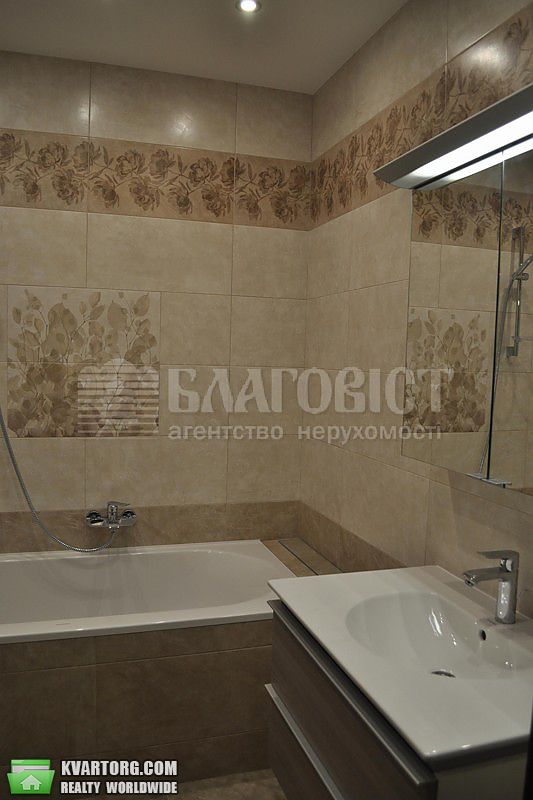 Rent out 2-room apartment. Киев,  Днепровская наб — photo 4
