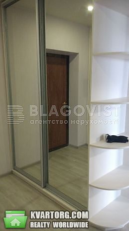 Rent out 3-room apartment. Киев,  Теремковская — photo 2