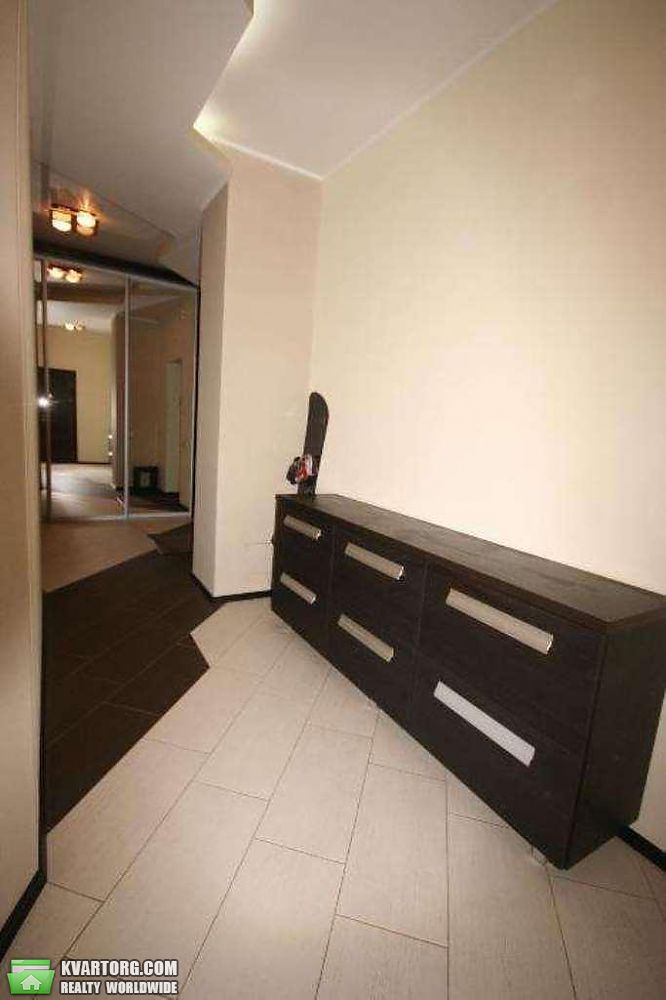 Rent out 2-room apartment. Киев,  Героев Сталинграда пр — photo 2
