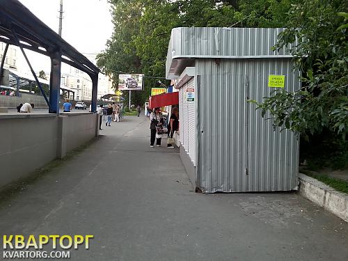 Rent out shop. Киев,  Комарова — photo 1