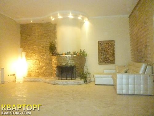Rent out house. Киев,  Садовая — photo 1