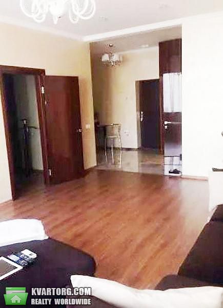Rent out 2-room apartment. Киев,  Днепровская наб — photo 4