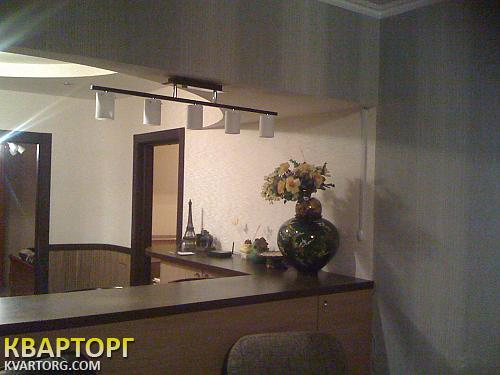 Sell 3-room apartment. Киев,  Эрнста — photo 3