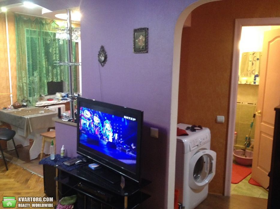 Sell 2-room apartment. Киев,  Российская — photo 2