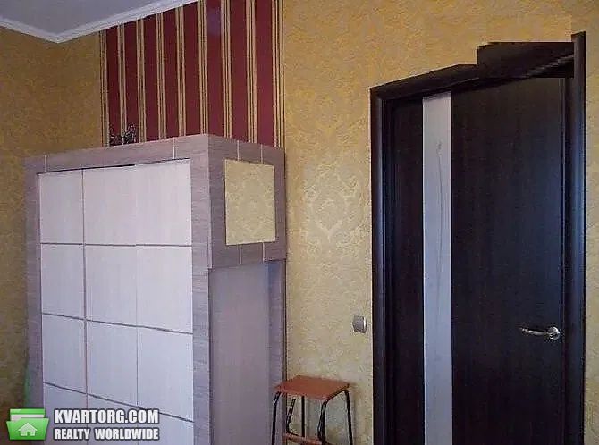 Rent out 2-room apartment. Киев,  Срибнокильская — photo 7