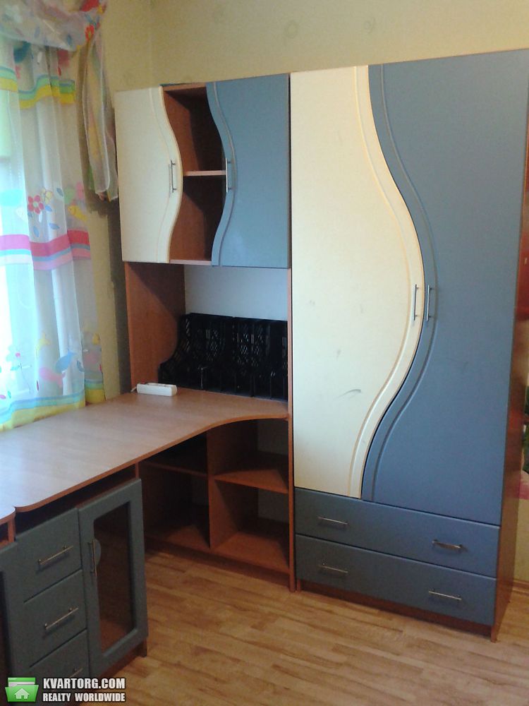 Rent out 2-room apartment. Ирпень,  Стельмаха — photo 1
