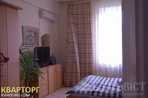 Sell 2-room apartment. Киев,  Гоголевская — photo 2