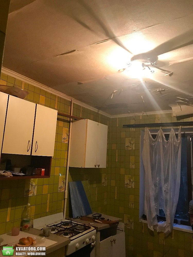 Sell 3-room apartment. Днепропетровск, Тополь-2 — photo 1