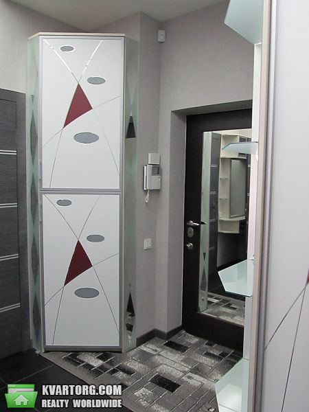 Rent out 1-room apartment. Киев,  Дружбы Народов бул — photo 9
