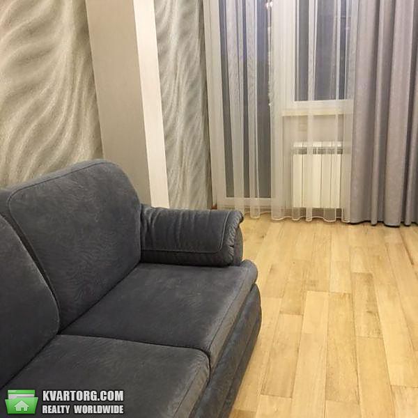 Rent out 3-room apartment. Киев,  Барбюса — photo 8