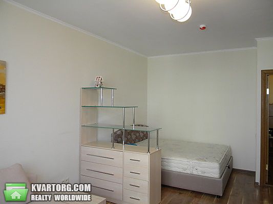 Sell 1-room apartment. Киев,  Воскресенская — photo 2