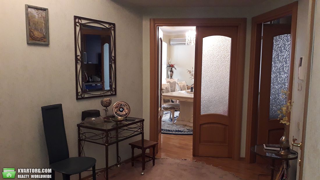 Sell 3-room apartment. Днепропетровск, Владимира Моссаковского — photo 5