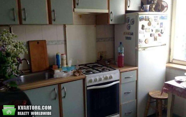 Sell 3-room apartment. Киев,  Булаховского — photo 10